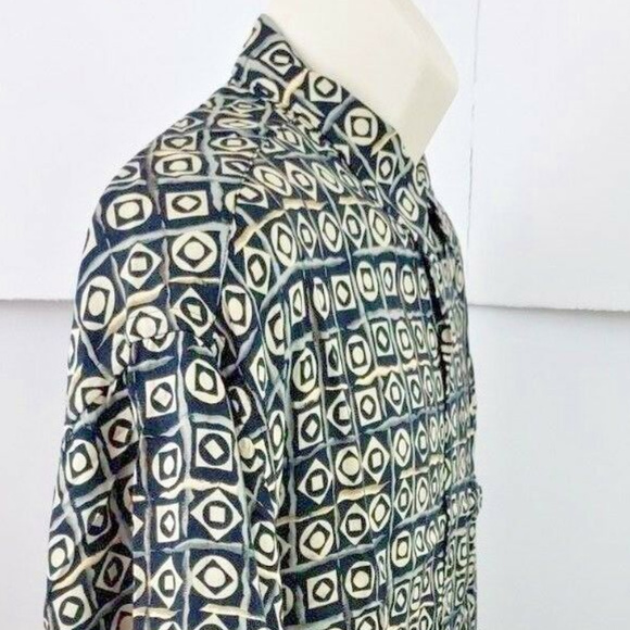 Via Veneto Short Sleeve Rayon Shirt Large - Picture 6 of 8